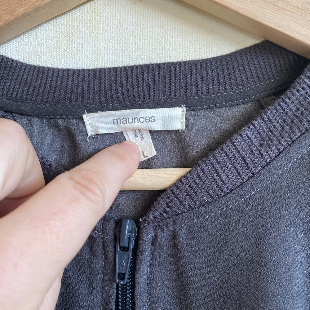 Light weight jacket